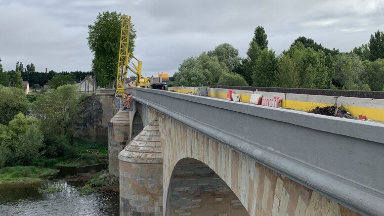 Application d'un micro mortier souple visant à protéger les bétons